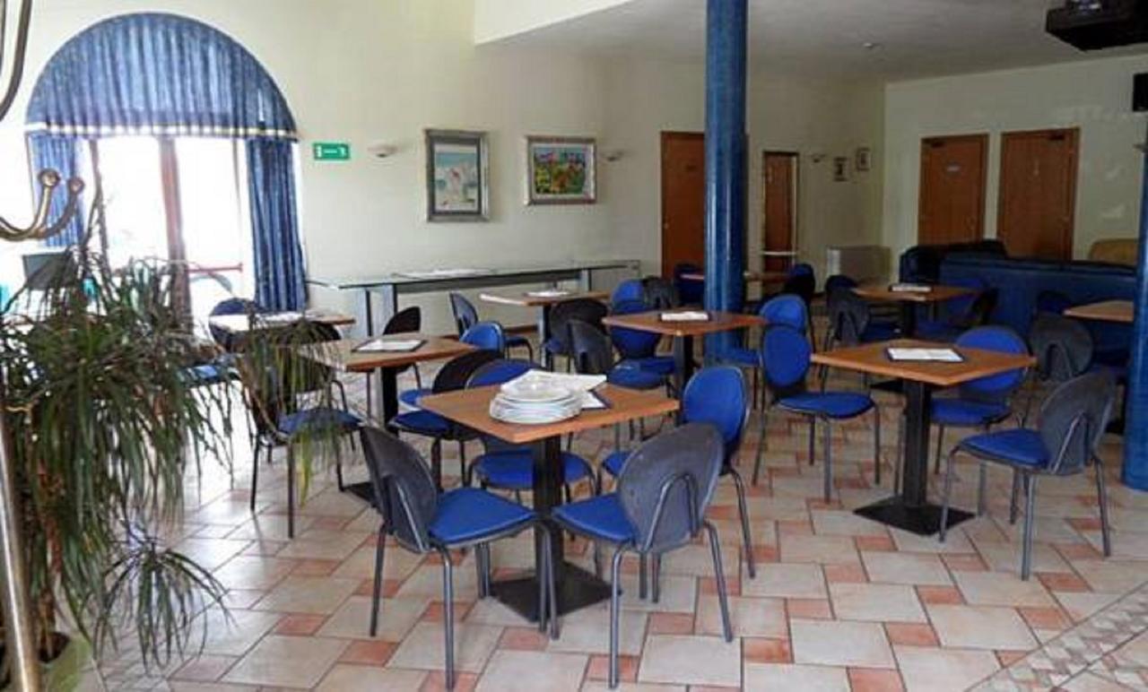 Hotel Lory Ficarolo Bagian luar foto